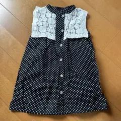 ノースリーブドット柄ワンピース
