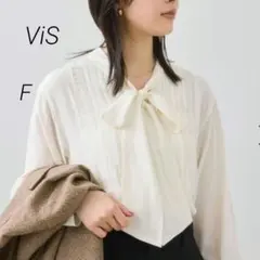 ViS ビス　ボウタイブラウス ピンタック　長袖 アイボリー リボン　シアー　Fのサムネイル