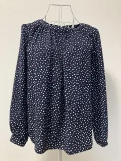 Alphabet's alphabet ネイビー 水玉模様 長袖ブラウス