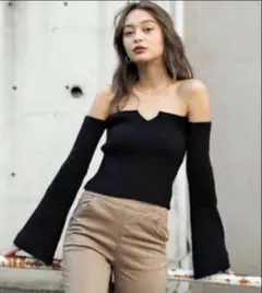 searoomlynn オフショルダー トップスのサムネイル