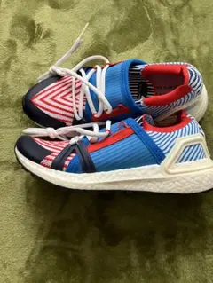 adidas Stella McCartney ランニングシューズ