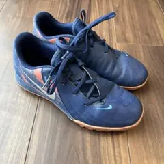 サッカースパイク 22.5