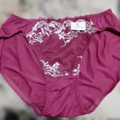 Item thumbnail for item 1d336d11-9828-49e1-8da0-c3f4d0c003c2