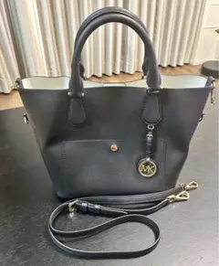 【極美品】MICHAEL KORS マイケルコース レザーバッグ
