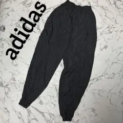 adidas Originals ナイロンパンツ ジョガーパンツ 黒 希少サイズのサムネイル