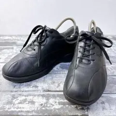 アシックスasics pedala【23cm】レディーススニーカーのサムネイル
