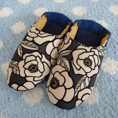 Item thumbnail for item 35d5bb87-9364-4e6d-b0c3-0e3dbe48bdb7