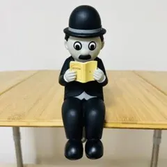 Item thumbnail for item 2570fb83-a592-41f0-9ca8-e6d7a5e37d83