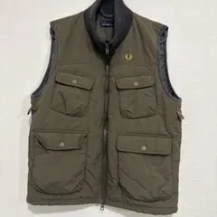 FRED PERRY フレッドペリー オリーブグリーン ベスト M