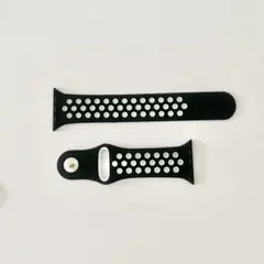 Apple Watch シリコン スポーツ 黒 白 互換 42 44 45 49