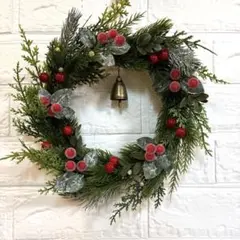 No.27 赤い実のクリスマスリース　玄関リース　グリーンリース