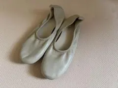 マーレマーレ　かかとゴムフラットシューズ　サイズLLのサムネイル