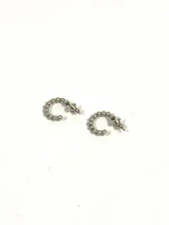 K18WG アメリカンピアス ブラウンダイヤ0.2ct 0.27 g 片方のみ - メルカリ