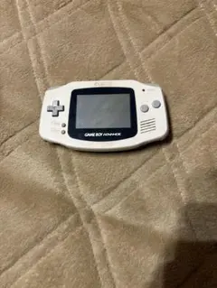 H*6様 動作確認済み　ゲームボーイアドバンス ホワイト 本体