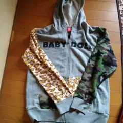 BABYDOLL　パーカー　　Ｍサイズ