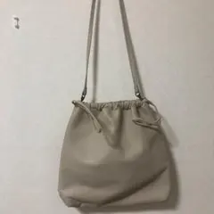 ADIEU TRISTESSEのレザーショルダー　新品のサムネイル