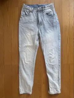 ハイウエストテーパードデニムパンツ