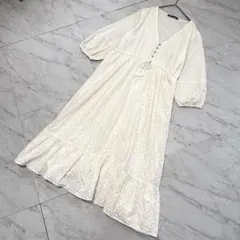 ザラ 刺繍レースティアード　パフスリーブロングワンピース 白 L コットン透け感