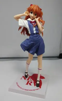 エヴァンゲリオン プレミアム制服フィギュア 惣流・アスカ・ラングレー【旧版】