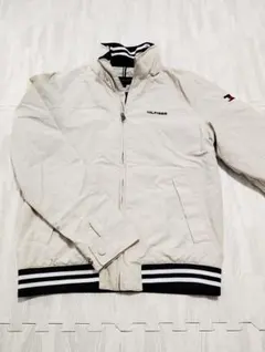 TOMMY HILFIGERトミーフィルガー 防風 厚手パーカー花粉にも メンズ