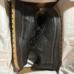 NIKE AIR FORCE 1 LUXE DB4109-001のサムネイル