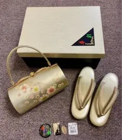 バッグ草履セット 本革製 和装小物 ゴールド 桜柄 振袖 成人式 卒業式