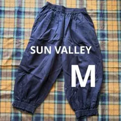 美品【SUN VALLEY】ネイビー パンツのサムネイル