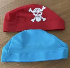 【美品】赤色スイムキャップ （レア帽子）セントラルロゴ入り　　水色ロゴ無し無地