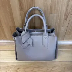 Item thumbnail for item 22701aef-7d29-43b8-a581-f8021f86f27d