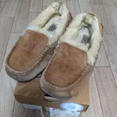正規品定番 UGG アンスレー ムートン モカシンシューズ チェスナット 23