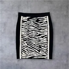【美品】MARCCAIN ゼブラ柄 タイトスカート M 黒 ラグジュアリー 上品