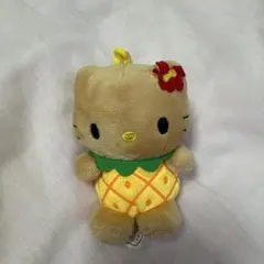 ハワイ　日焼けハローキティ パイナップル マスコット