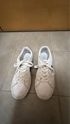 Nike ホワイト スニーカー