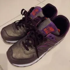 NEW BALANCE　wL574MGA