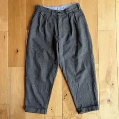 BEAMS PLUS 2プリーツ　ウールフランネル　パンツ　チャコールグレー　S