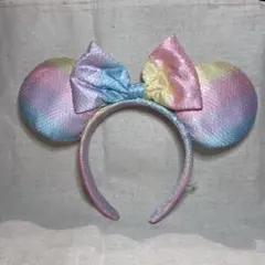 ディズニー パステルレインボー カチューシャ 美品