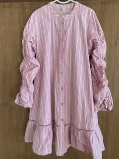 ストライプピンクワンピース 長袖 フリル　ギャザー