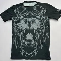 クス83様専用Under Armourコンプレッションライオンプリント Tシャツ