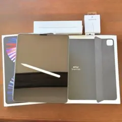 美品iPad Pro 12.9 第5世代 256GB Pencil Folio付のサムネイル