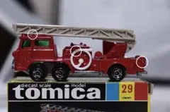 黒箱トミカ72 UNICトラック 1/150 スケール - メルカリ