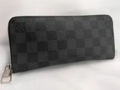 ルイヴィトン ダミエグラフィット ジッピー ヴェルティカル 長財布のサムネイル