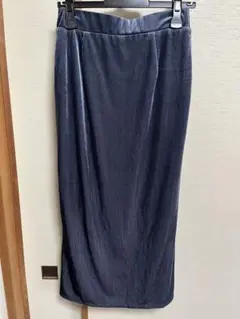 ダークグレー ベロア タイトロングスカート　アースミュージック