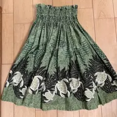 フラダンススカート 緑色 トロピカルデザイン