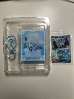 ポケカ中国限定 キーホルダー ニンフィア モンスターボールミラー
