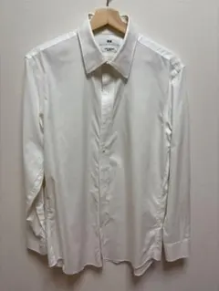 ユニクロ　スーパーノンアイロンスリムシャツレギュラーカラーホワイトポケット無しL