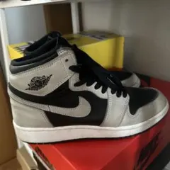 Nike GS Air Jordan 1 High OG Shadow 2.0のサムネイル
