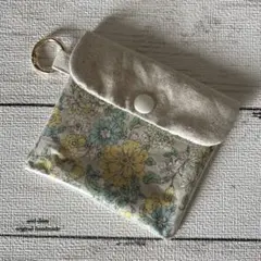 ハンドメイド**レトロ花柄のナチュラル透明ミニポーチ**&daisy