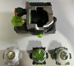 DXメガウルオウダー＆ネクロム・友情バーストゴーストアイコン セット