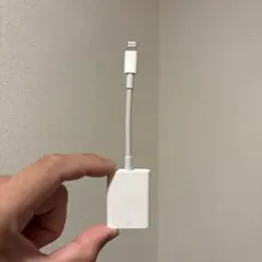 Apple純正 lightning to SD カードリーダー