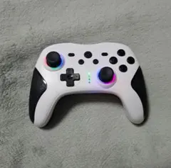 Nintendo Switch ワイヤレスコントローラー ホワイト
